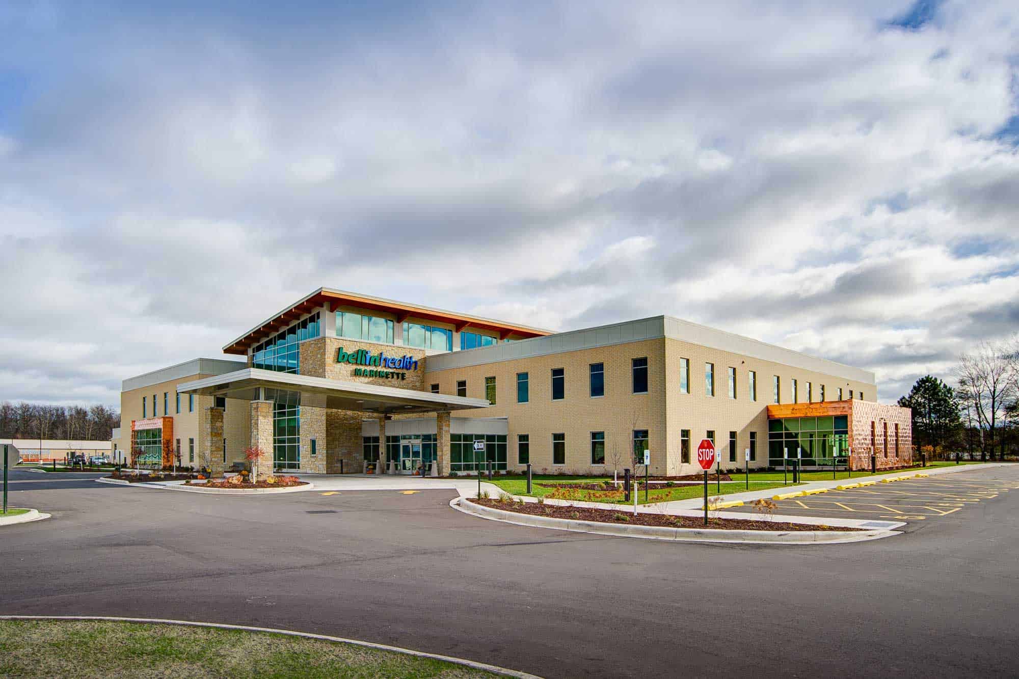 IEI General Contractors Bellin Health Marinette Project – Healthcare Center Exterior